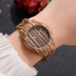 Popular Male and Female Lovers Fashion Quartz Watch Wood Grain Retro Simple No logo - Image 4